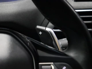 Peugeot 5008 Peugeot 5008 1.2 PureTech Allure 7-Pers 7P [APPLE CARPLAY, ANDROID, CAMERA, HILL DESCENT, OFFROAD MODES, STOELVERWARMING, CRUISE, NAVI, NIEUWSTAAT] - afbeelding nr 17