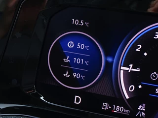 Volkswagen Golf Volkswagen Golf 2.0 TSI R 319PK R20 4MOTION 2022 / LED - afbeelding nr 26