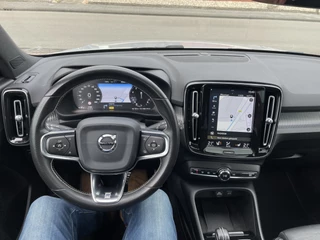 Volvo XC40 Navigatie Trekhaak 2000 kg Panoramadak ACC Leder Elek stoelen Pilot Assist Standkachel 360 Camera Apple Carplay NL Auto - afbeelding nr 12