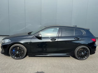BMW 1 Serie BMW 1-serie M135i xDrive High Executive Pano/cam/Full! - afbeelding nr 2