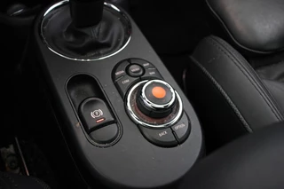 MINI Electric MINI Electric Mini Yours 33 kWh - Panorama, Leer, Carplay, Stoelverw. SOH 95% - afbeelding nr 25