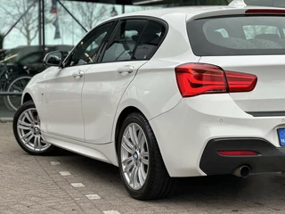 BMW 1 Serie BMW 1-serie 118i Centennial High Executive Automaat NLauto - afbeelding nr 14
