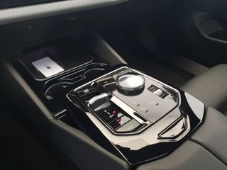 BMW 5 Serie BMW 5 Serie 530e M-Sport Panoramdak, Harman/Kardon, Memory - afbeelding nr 9