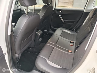 Peugeot 2008 Peugeot 2008 1.2 130pk PureTech handel/export - afbeelding nr 16