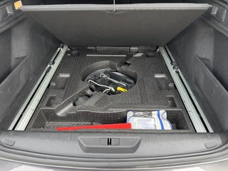 Peugeot 308 Peugeot 308 SW 1.2 PureTech Allure Leder/alcantara Led koplampen Camera Cruise Navigatie - afbeelding nr 20