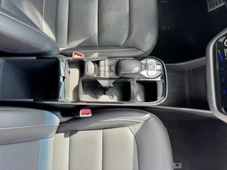 Hyundai IONIQ Hyundai IONIQ Premium EV 38 kWh Adaptive cruise control Climate control Stoel- en stuurverwarming Achterbankverwarming Snelladen - afbeelding nr 42