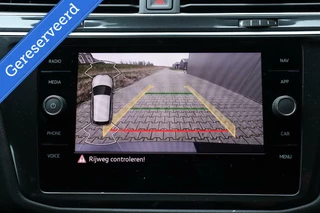 Volkswagen Tiguan Volkswagen Tiguan 1.5 TSI / 2x R-Line / Black Style / VC / HeadUP / H&K / Camera / LED / Trekhaak / 19