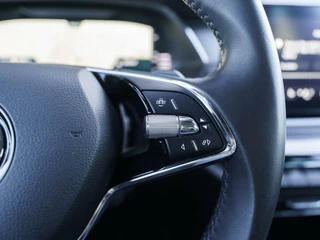 Škoda Octavia Skoda Octavia Combi 1.4 TSI iV PHEV 204pk Business Edition | Navigatie | Full LED | Trekhaak - afbeelding nr 27
