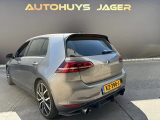 Volkswagen Golf Volkswagen Golf 2.0 TSI GTI - afbeelding nr 2