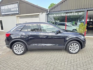 Volkswagen T-Roc Volkswagen T-Roc 1.5 TSI Sport AUTOMAAT Clima|Navi|Camera|Virtual|Nap!! - afbeelding nr 46