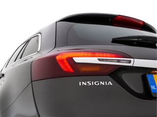 Opel Insignia Opel Insignia Sports Tourer 1.6 T Cosmo *FULL-LEATHER | XENON | NAVI-FULLMAP | CAMERA | COMFORT-SEATS | ECC | PDC | CRUISE | 18''ALU* - afbeelding nr 32