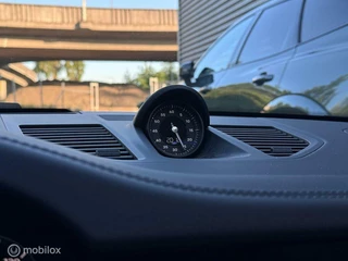 Porsche 911 Porsche 911 Cabrio 3.0 Carrera 4 - afbeelding nr 7