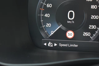 Volvo XC40 Volvo XC40 T2 129pk Aut. Business Pro | Climate | Driver Assist | Park Assi - afbeelding nr 32