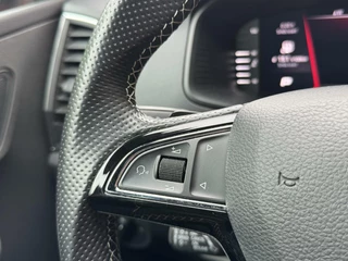 Škoda Karoq Skoda Karoq 1.5 TSI Sportline Automaat | Stoelverwarming | Apple CarPlay | LED verlichting | Trekhaak uitklapbaar | Adaptieve cruise control | Dode hoek detectie | Voorruitverwarming | Parkeersensoren voor en achter | Achteruitrijcamera - afbeelding nr 11