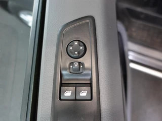 Opel Vivaro-e Opel Vivaro-e L3H1 Edition 75 kWh Automaat Airco Navigatie Cruise Control WLTP 317 km actieradius - afbeelding nr 14