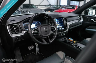 Volvo XC60 Volvo XC60 2.0 Recharge T8 AWD R-Design 390 pk | Trekhaak | Schuifdak | Dealer onderhouden | Camera | DAB | Stoel + stuurwiel verwarming | rijklaar incl garantie | - afbeelding nr 4