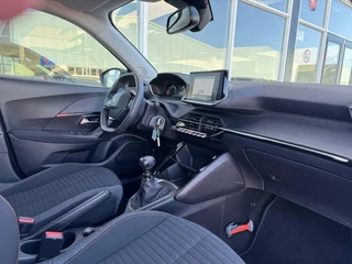 Peugeot 2008 Peugeot 2008 1.2 PureTech Active Pack | Airco | Cruise | Apple Carplay/Android Auto| - afbeelding nr 21