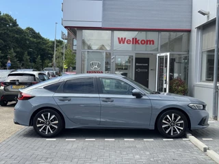 Honda Civic Honda Civic 2.0 e:HEV Elegance € 1850 KORTING! Dodehoek detectie, verwarmde stoelen , All-in Rijklaarprijs - afbeelding nr 36