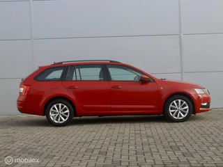 Škoda Octavia Skoda Octavia Combi 1.0 TSI Navi Clima Cruise PDC CarPlay - afbeelding nr 9