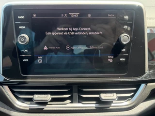 Volkswagen T-Roc Volkswagen T-Roc 1.5 TSI AUT. R-LINE DIGITALE-SCHERM NAVI CARPLAY AIRCO - afbeelding nr 9