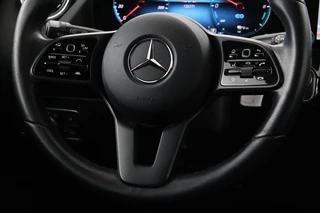 Mercedes-Benz GLA Mercedes-Benz GLA-klasse 250e Style | Adaptive cruise | Carplay |  Stoelverwarming | Camera | Half leder | Full LED | Park Assist | Widescreen | Climate control - afbeelding nr 9