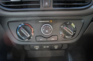 Hyundai i10 - afbeelding nr 18