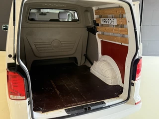 Volkswagen Transporter Volkswagen Transporter Dubbele cabine | Nieuw model | Trekhaak | Carplay | Navi | Cruise | Airco | LM velgen - afbeelding nr 10