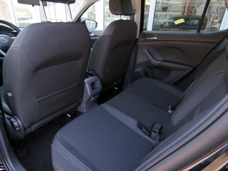 Volkswagen T-Cross Volkswagen T-Cross 1.0 TSI LIFE / 17 Inch / Navi / Adap.cruise / BOVAG garantie - afbeelding nr 36