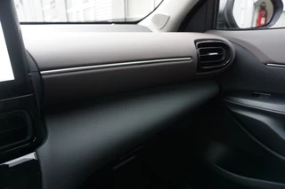 Toyota Yaris Cross |Navi|Carplay|PDC V+A|Camera|Stoel en stuur verwarming|Elektrische a.klep| - afbeelding nr 32