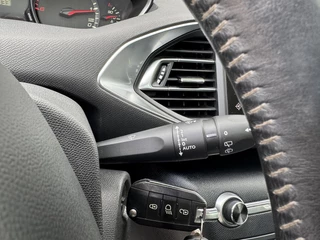 Peugeot 308 Peugeot 308 SW 2.0 BlueHDI Blue Lease Executive|Pano|Camera|Cruise|Trekhaak|Airco|Automaat|Navi| - afbeelding nr 30