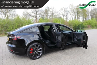 Tesla Model 3 Tesla Model 3 PERFORMANCE AWD 75 kWh dual motor 462pk soh 85% chrome delete all black leder panodak stoelverwarming v+a autopilot - afbeelding nr 36