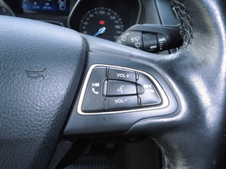 Ford Focus Ford Focus Wagon 125pk Titanium winterpakket-privacyglass-navi touchscreen - afbeelding nr 12