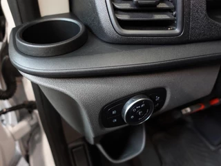 Ford Transit Custom Ford Transit Custom 300 2.0 TDCI L2H1 Trend Dubbele Cabine Automaat Airco Navi Cruise Trekhaak - afbeelding nr 17