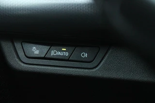 BMW X1 BMW X1 xDrive25e M-SPORT PANORAMA SFEERVERLICHTING CAMERA - afbeelding nr 31