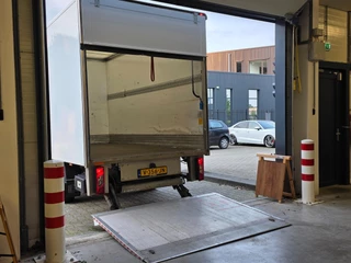 Ford Transit Ford Transit 350 2.0 TDCI L3H1 Ambiente | BAKWAGEN MET LAADKLEP / NAP / 6-BAK / AIRCO / CRUISE / BLUETOOTH / ARMSTEUN / EXCL. BTW - afbeelding nr 3