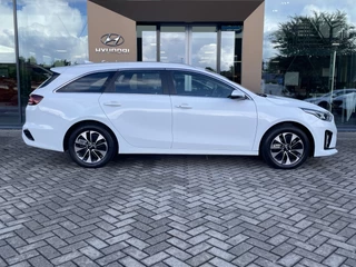 Kia Ceed Sportswagon Kia Ceed Sportswagon 1.6 GDI PHEV ExecutiveLine | 1/2 leder | elektrisch bedienbare stoelen - afbeelding nr 5