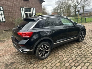 Volkswagen T-Roc Volkswagen T-Roc 1.5 TSI Sport Pano| Navi+BT| CARPLAY - afbeelding nr 12