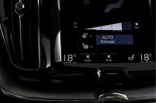Volvo XC60 Volvo XC60 2.0 T4 Inscription 190 PK - Automaat | Dig. Cockpit | Elek. Trekhaak | Adapt. Cruise | Memory | Stoel-+Stuurverw. | PDC | Camera | NAV | ECC | Elek. Klep | LM 19