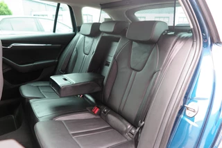 Škoda Octavia Škoda Octavia Combi 1.4 TSI iV 204PK PHEV Sportline Business ,Led-matrix koplampen, Carplay , Leer, Ergonimische stoelen, Stoelverwarming voor&achter,DAB+, stuurwiel verwarmd, schakelmogelijkheid aan stuurwiel, Carplay , etc. etc. - afbeelding nr 26