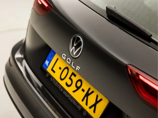 Volkswagen Golf (APPLE CARPLAY, GROOT NAVI, ADAPTIVE CRUISE, TREKHAAK ELEKTRISCH, KEYLESS START, SPORTSTOELEN, DAB+, LED KOPLAMPEN, NIEUWE APK, NIEUWSTAAT) - afbeelding nr 32
