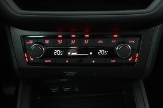 SEAT Ibiza SEAT Ibiza 1.0 TSI FR Intens | Stoelverwarming |  Adaptive cruise | BEATS Pack | Full LED | Carplay | DAB | Camera | Climate control - afbeelding nr 12