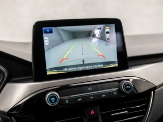 Ford Kuga Ford Kuga 2.5 PHEV Titanium 225Pk Automaat (APPLE CARPLAY, GROOT NAVI, STUUR/STOELVERWARMING, ADAPTIVE CRUISE, CAMERA, KEYLESS, TREKHAAK, STOELVERWARMING ACHTER, ELEK ACHTERKLEP, NIEUWSTAAT) - afbeelding nr 19