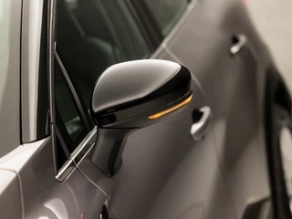 Renault Captur Renault Captur 1.3 TCe 140 Intens 141Pk Automaat (APPLE CARPLAY, GROOT NAVI, VIRTUAL COCKPIT, STOELVERWARMING, SPORTSTOELEN, CAMERA, KEYLESS, CRUISE, NIEUWSTAAT) - afbeelding nr 34