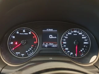Audi Q2 Audi Q2 30 TFSI 115pk Design Trekhaak, Panorama dak - afbeelding nr 18