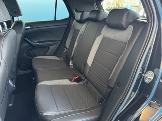 Volkswagen T-Cross Volkswagen T-Cross 1.5 TSI 150PK R-Line AUTOMAAT, LM 18 inch - afbeelding nr 41