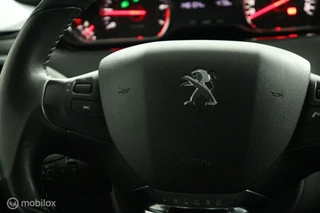 Peugeot 208 Peugeot 208 1.2 VTi Style 5-Deurs | Airco | Cruise | Navi | Elektr. pakket | LMV | Trekhaak | NL Auto | DEALER-STAAT - afbeelding nr 16