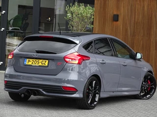 Ford Focus Ford Focus ST MK3 2.0T 289PK / Recaro / Milltek / Airtac / LED - afbeelding nr 8