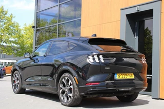 Ford Mustang Mach-E Ford Mustang Mach-E AWD 75kWh | ACC | B&O | 360 Camera - afbeelding nr 7