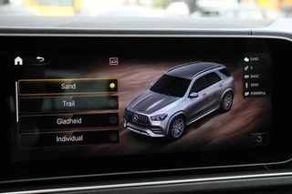 Mercedes-Benz GLE Mercedes-Benz GLE AMG 53 4MATIC+ | PANO | LUCHTVERING | STOELKOELING | 360 | HEADUP | TREKHAAK - afbeelding nr 37