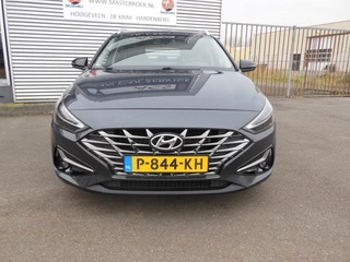 Hyundai i30 - 80774389-0